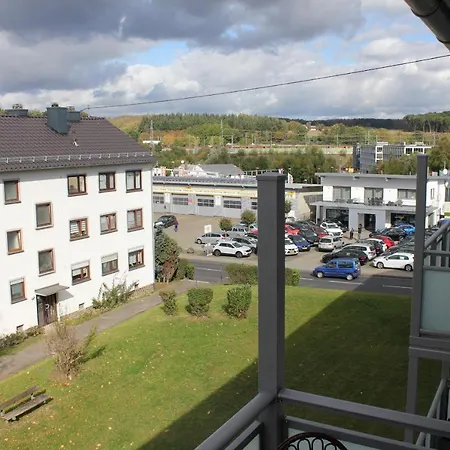 Apartment Living Near Ice/1&1/fashion Outlet *